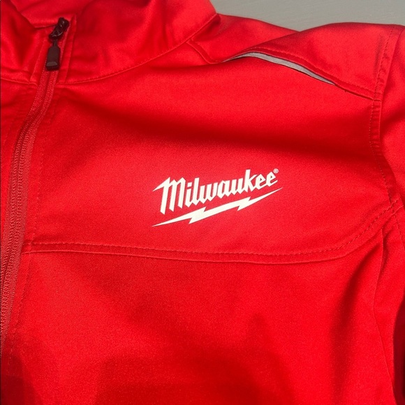 Milwuakee Red StormTech Light Jacket - Picture 6 of 14